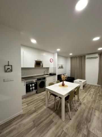 Apartamentos 1240 Benlloch Valencia Ngoại thất bức ảnh